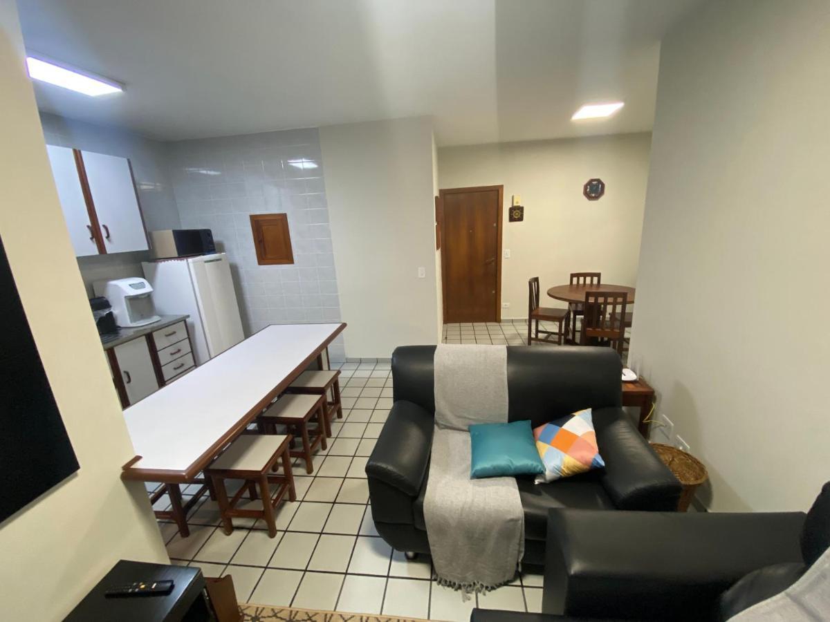 Apartamento Ape 27 Grande Bem Localizado *