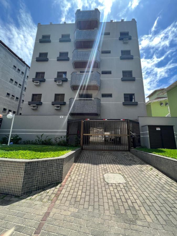 Ape 27 Grande Bem Localizado Apartamento